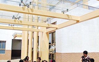 阳澄湖小学，阳澄湖小学校长是谁